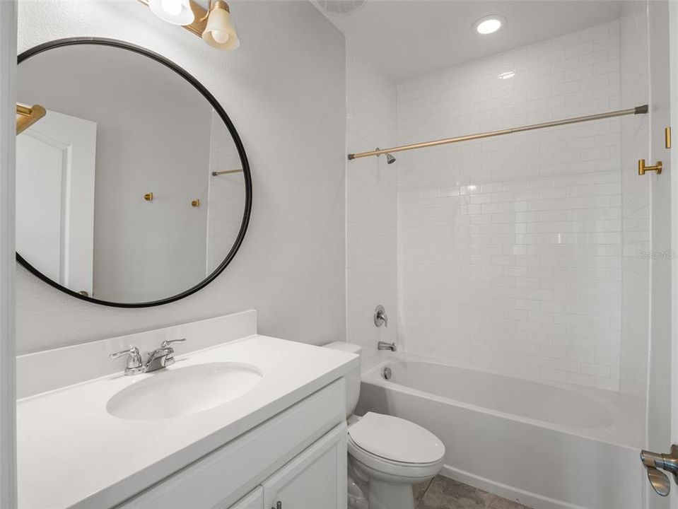 For Sale: $1,550,000 (5 beds, 4 baths, 4300 Square Feet)