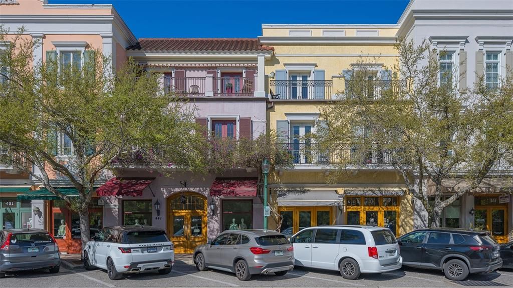 Recently Sold: $599,900 (2 beds, 2 baths, 950 Square Feet)