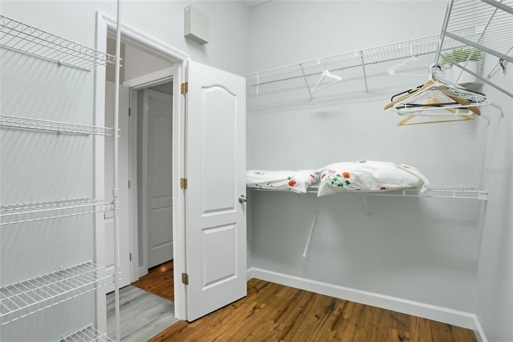 En Venta: $830,000 (5 camas, 4 baños, 3441 Pies cuadrados)
