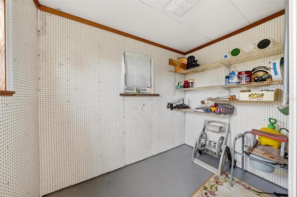 На продажу: $144,900 (3 спален, 2 ванн, 1182 Квадратных фут)