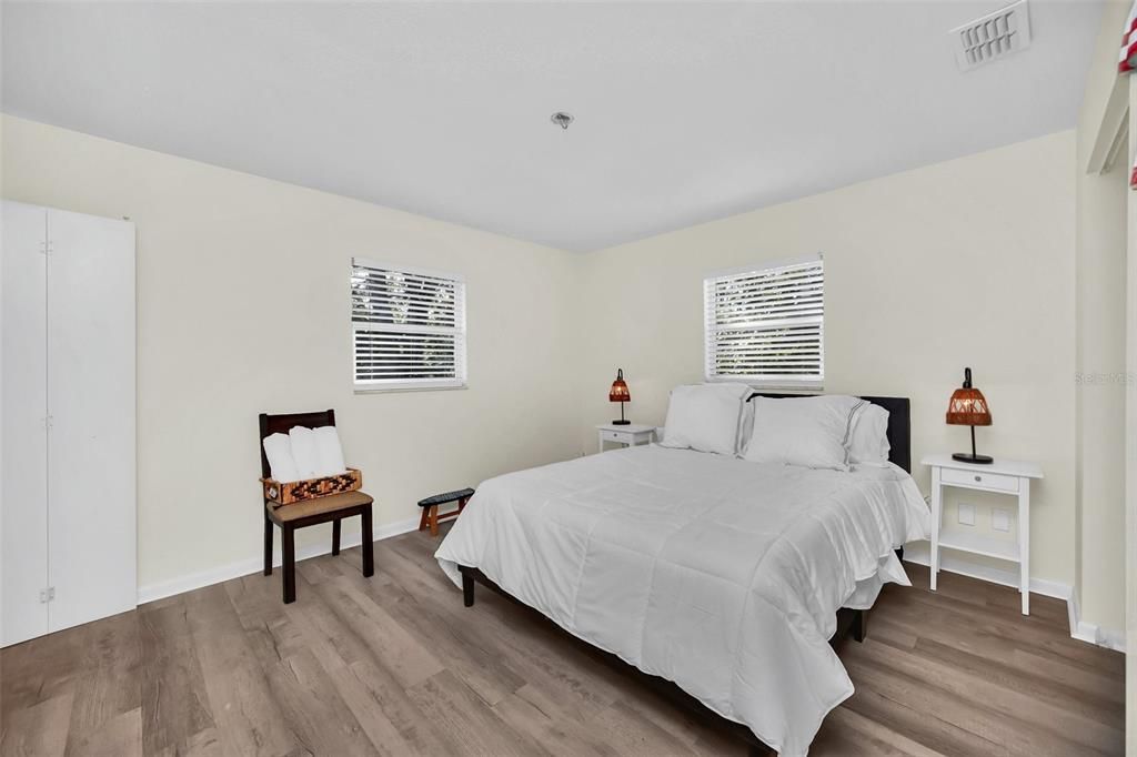 For Rent: $2,200 (3 beds, 2 baths, 1451 Square Feet)