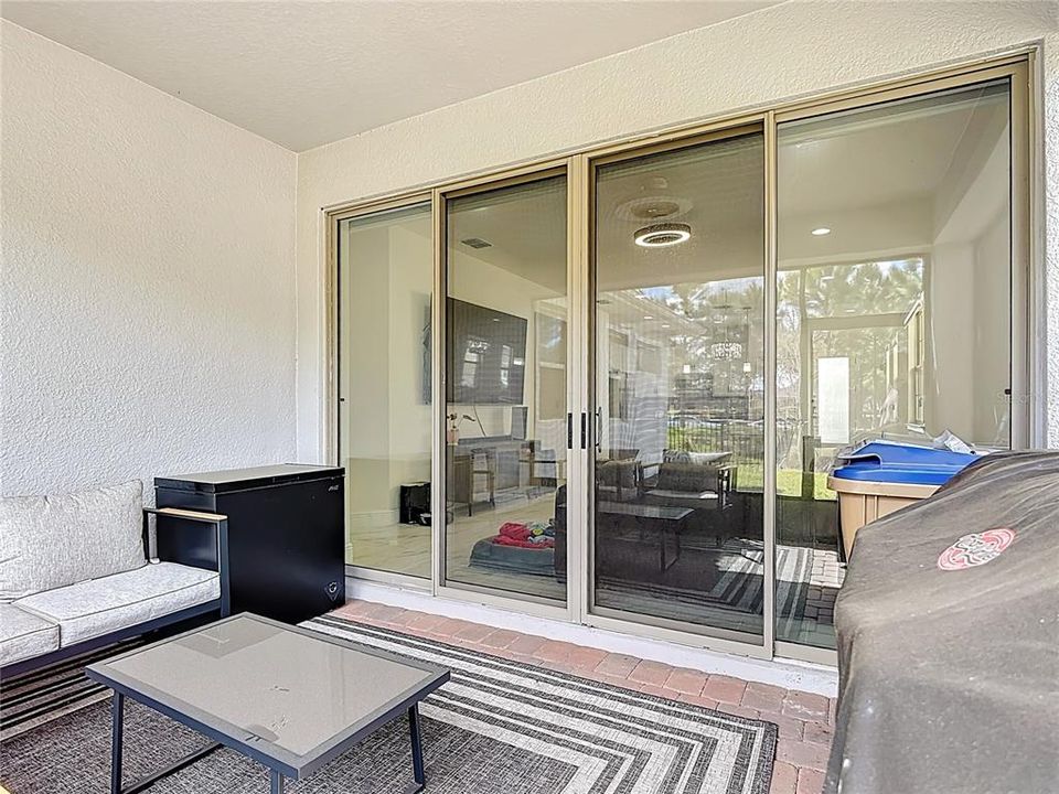 Active With Contract: $299,900 (3 beds, 2 baths, 1580 Square Feet)