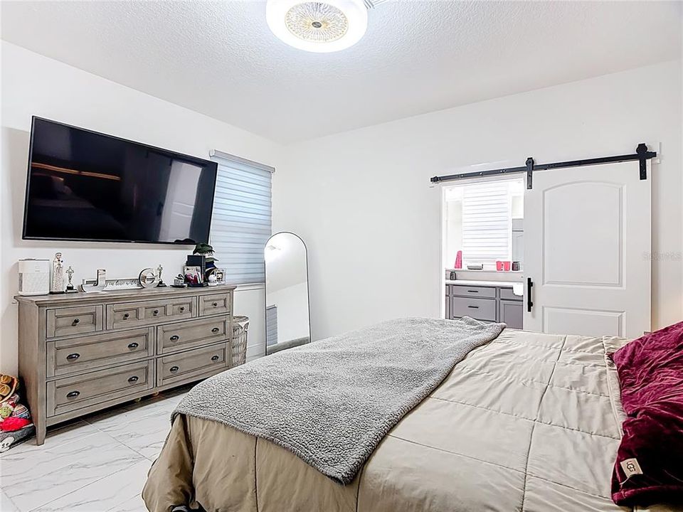 Active With Contract: $299,900 (3 beds, 2 baths, 1580 Square Feet)