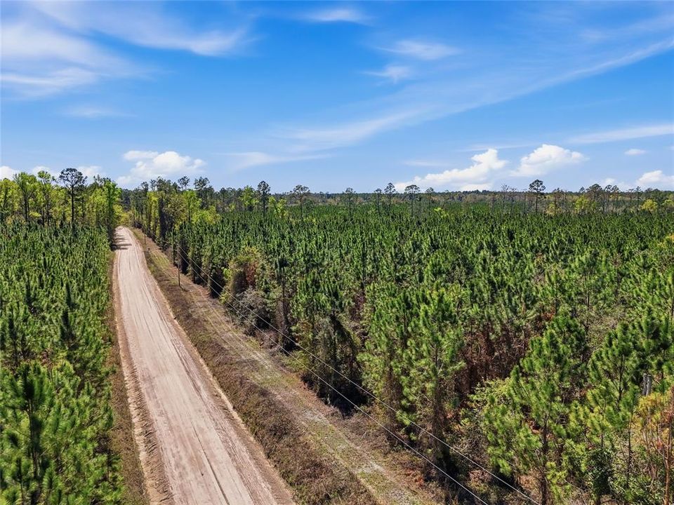На продажу: $340,000 (30.00 acres)
