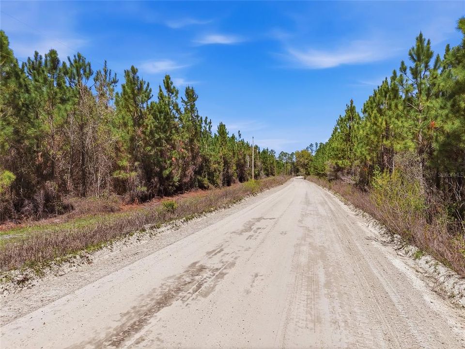 На продажу: $340,000 (30.00 acres)