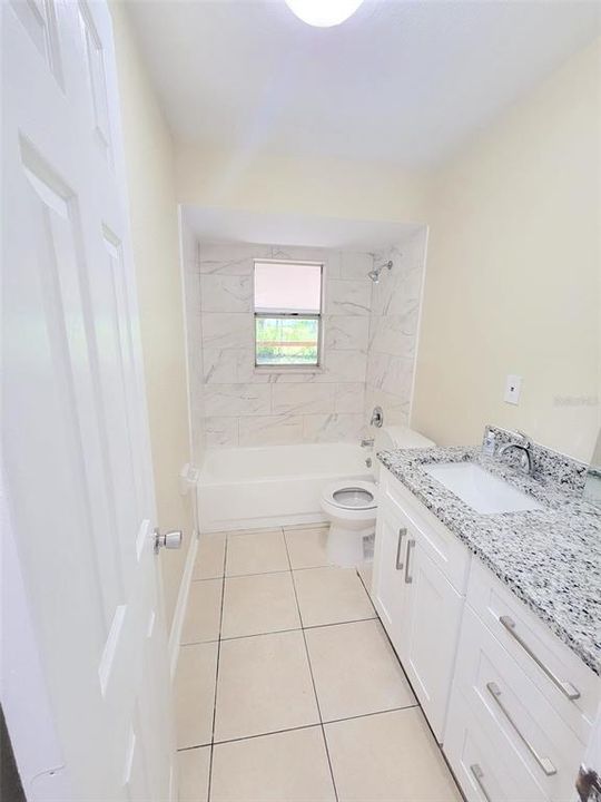 For Rent: $1,500 (2 beds, 1 baths, 1716 Square Feet)