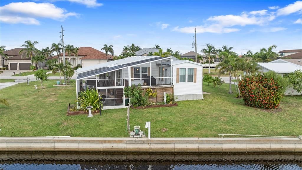 Active With Contract: $275,000 (2 beds, 2 baths, 1236 Square Feet)