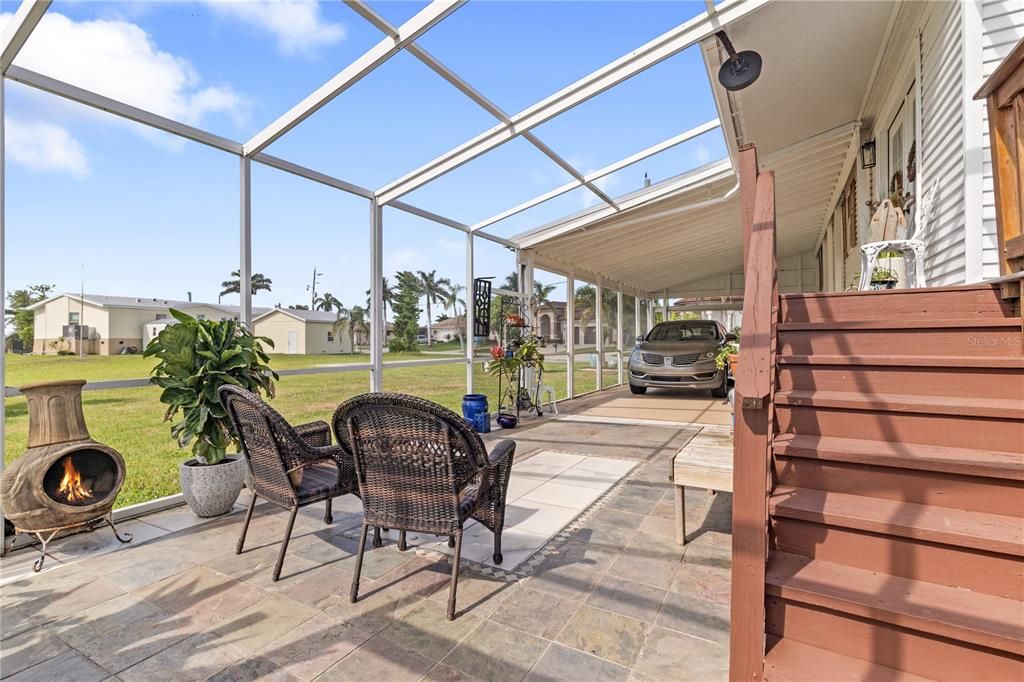 Active With Contract: $275,000 (2 beds, 2 baths, 1236 Square Feet)
