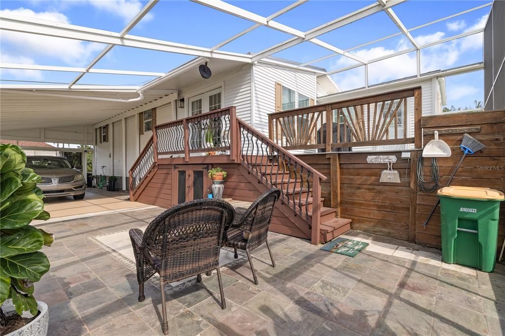 Active With Contract: $275,000 (2 beds, 2 baths, 1236 Square Feet)