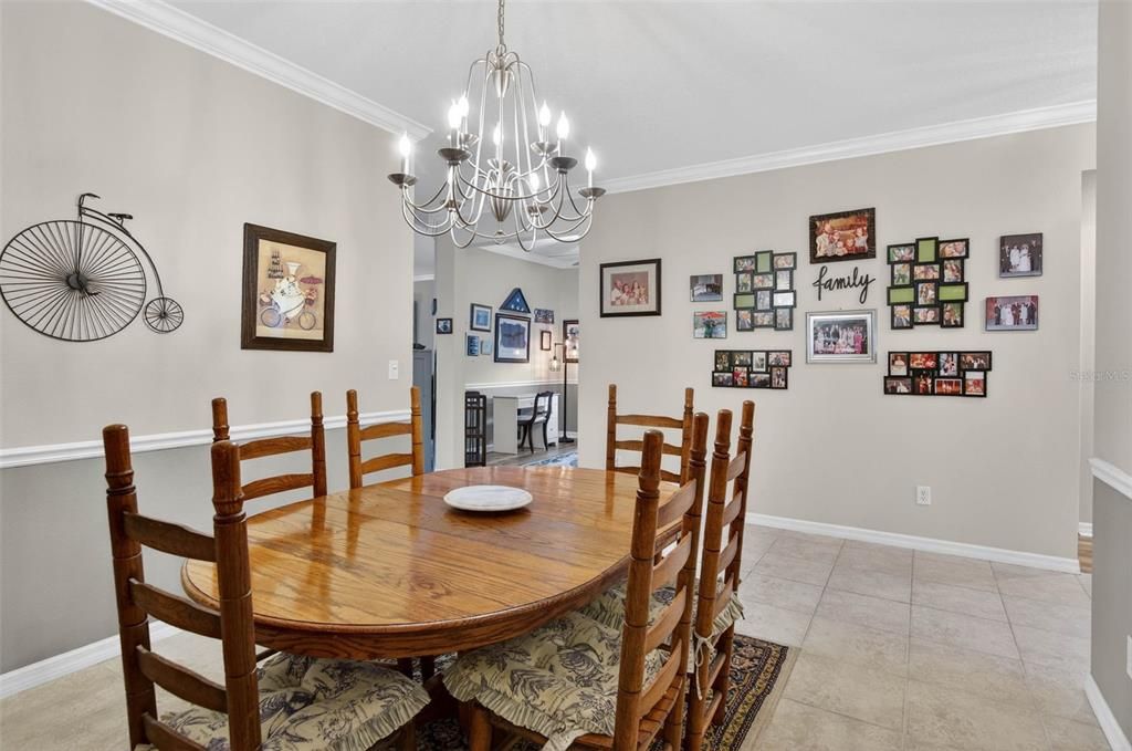 Active With Contract: $296,000 (2 beds, 2 baths, 1631 Square Feet)