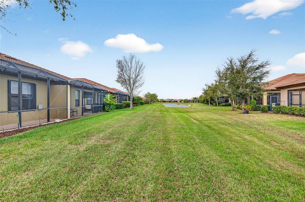 Active With Contract: $296,000 (2 beds, 2 baths, 1631 Square Feet)