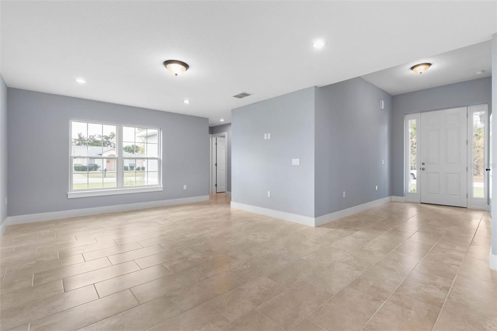 En Venta: $585,000 (12 camas, 0 baños, 2398 Pies cuadrados)