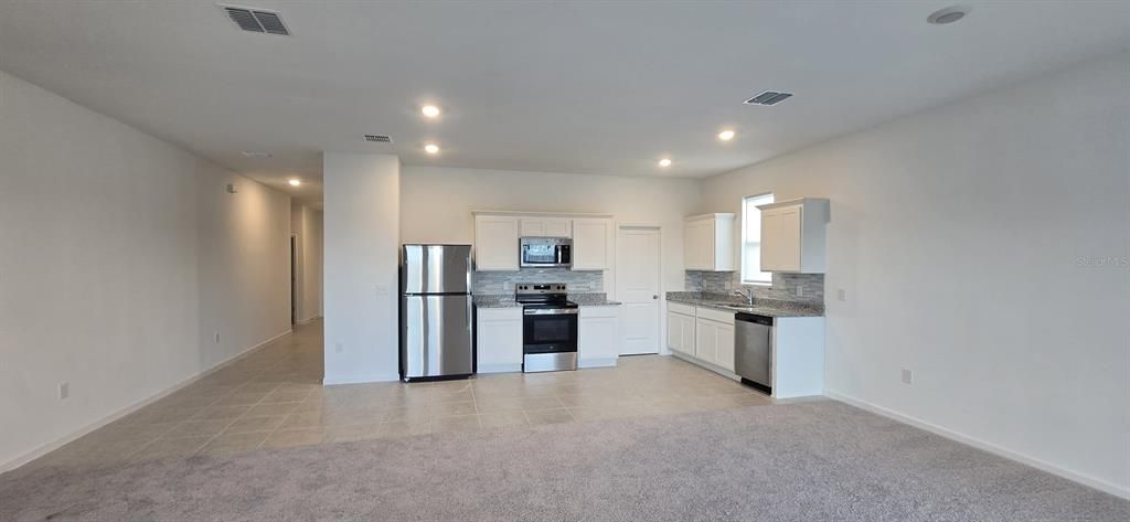 For Rent: $1,850 (3 beds, 2 baths, 1589 Square Feet)