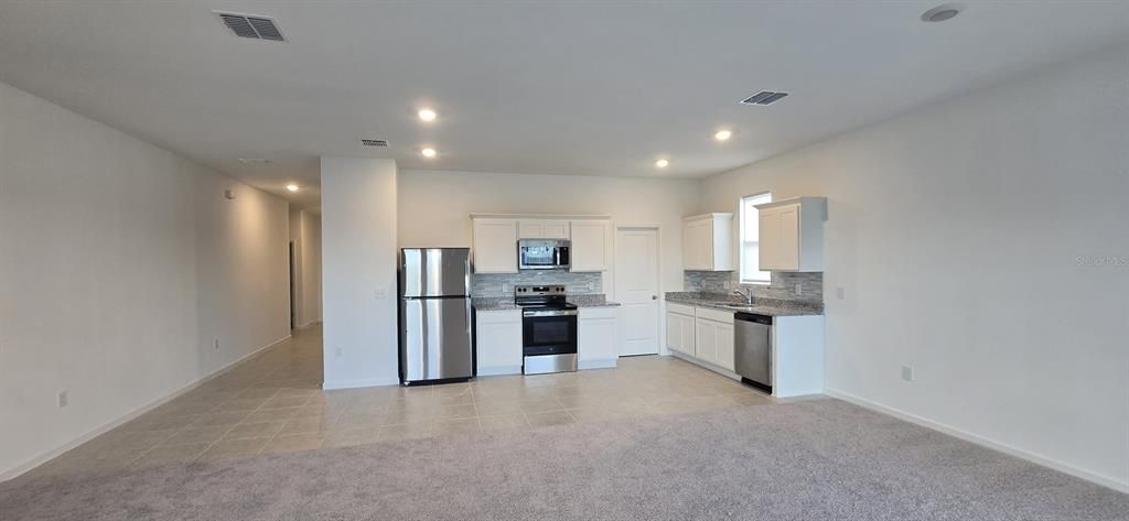 For Rent: $1,850 (3 beds, 2 baths, 1589 Square Feet)