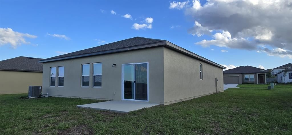 For Rent: $1,850 (3 beds, 2 baths, 1589 Square Feet)