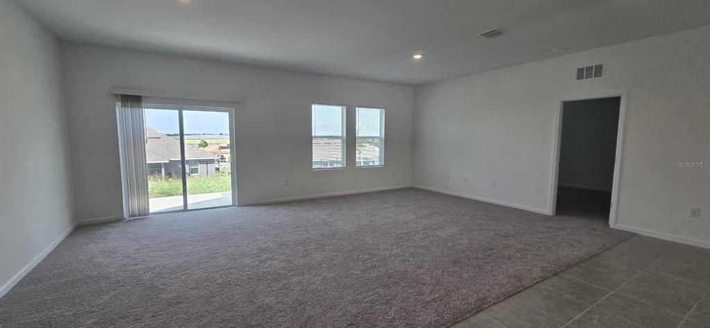 For Rent: $1,850 (3 beds, 2 baths, 1589 Square Feet)