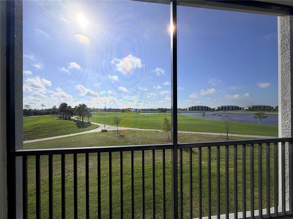 В аренду: $1,995 (2 спален, 2 ванн, 1149 Квадратных фут)