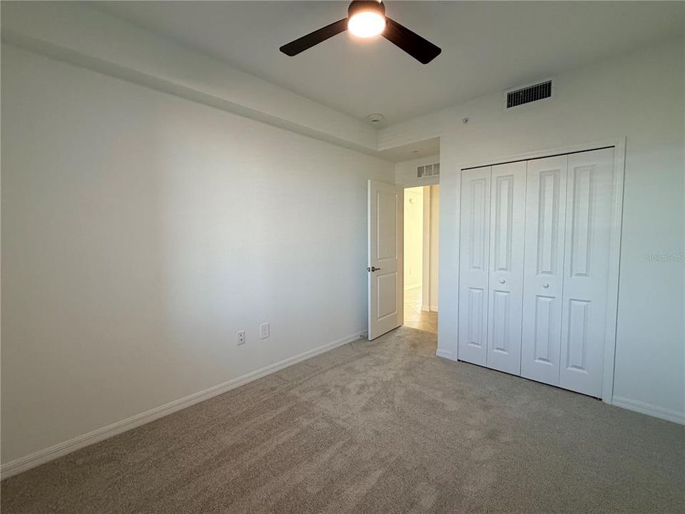 В аренду: $1,995 (2 спален, 2 ванн, 1149 Квадратных фут)