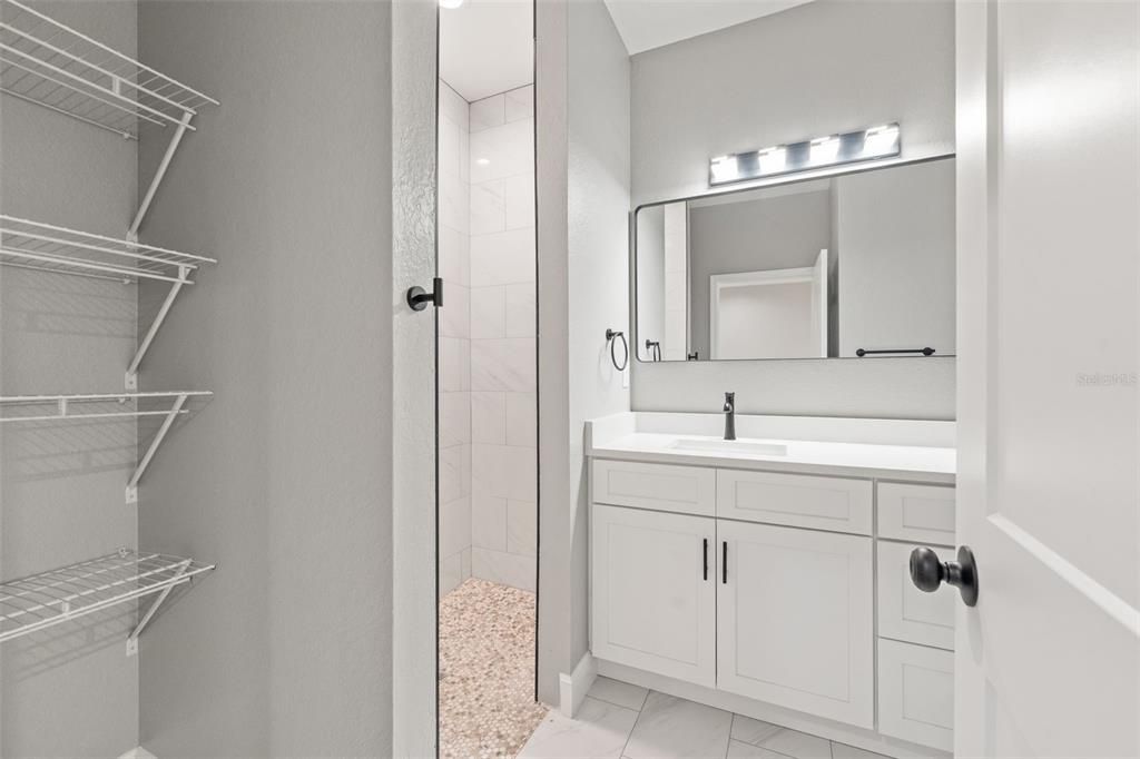 En Venta: $297,000 (3 camas, 2 baños, 1508 Pies cuadrados)