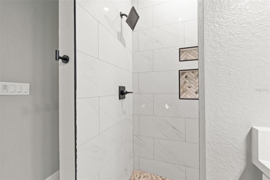 En Venta: $297,000 (3 camas, 2 baños, 1508 Pies cuadrados)