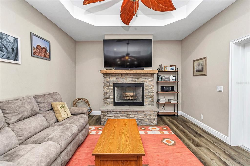 На продажу: $450,000 (3 спален, 2 ванн, 2151 Квадратных фут)