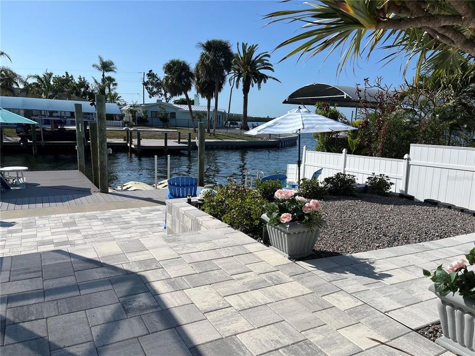 For Sale: $1,699,000 (4 beds, 3 baths, 2337 Square Feet)