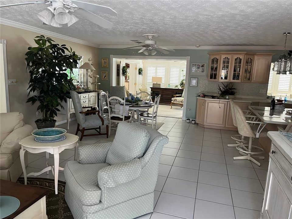 For Sale: $1,699,000 (4 beds, 3 baths, 2337 Square Feet)