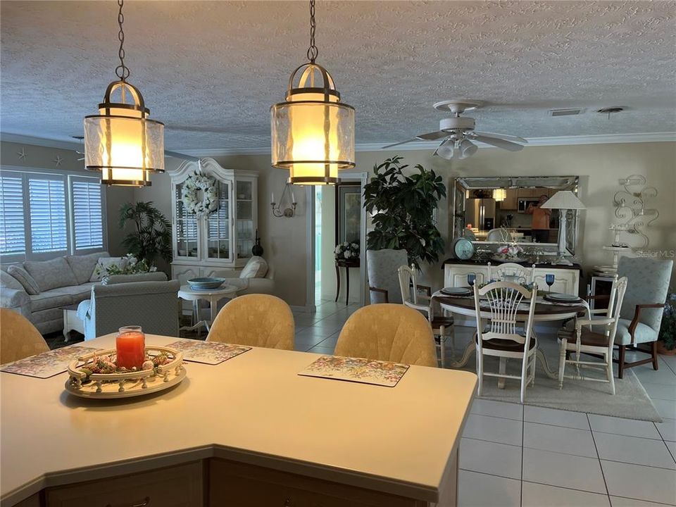 For Sale: $1,699,000 (4 beds, 3 baths, 2337 Square Feet)