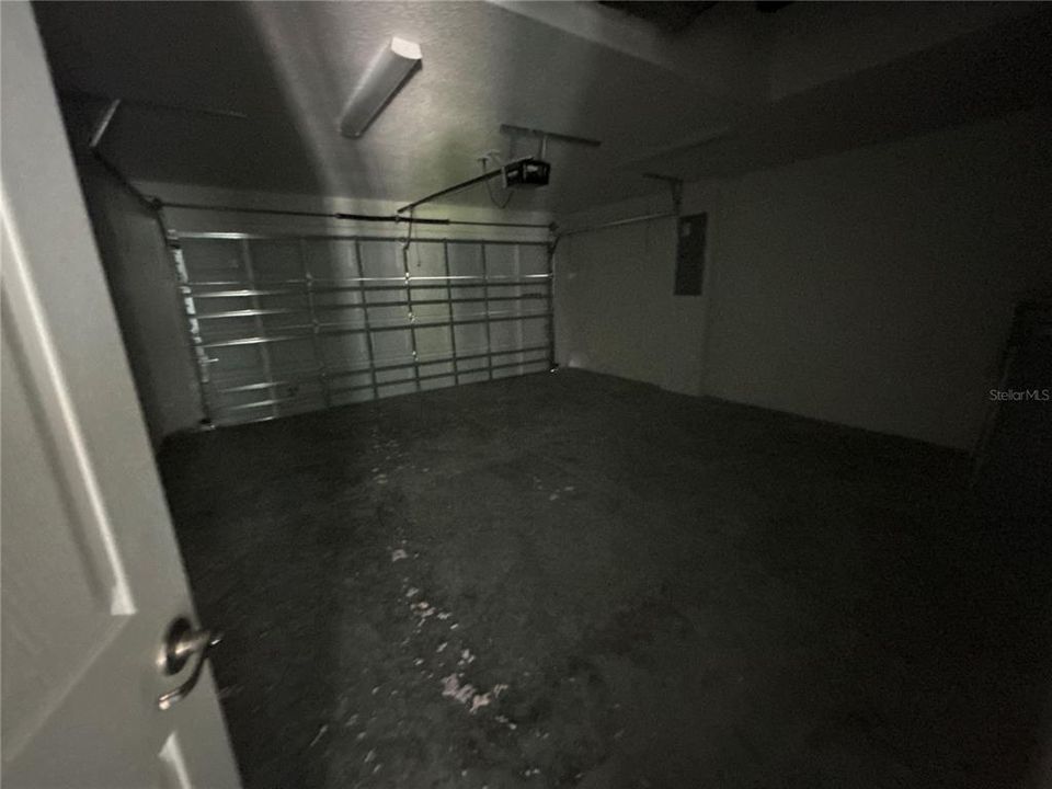 For Rent: $1,625 (3 beds, 2 baths, 1319 Square Feet)