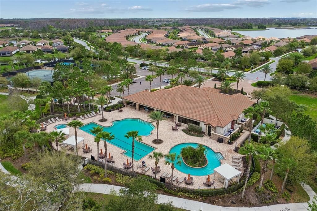 Activo con contrato: $1,399,000 (3 camas, 3 baños, 3095 Pies cuadrados)