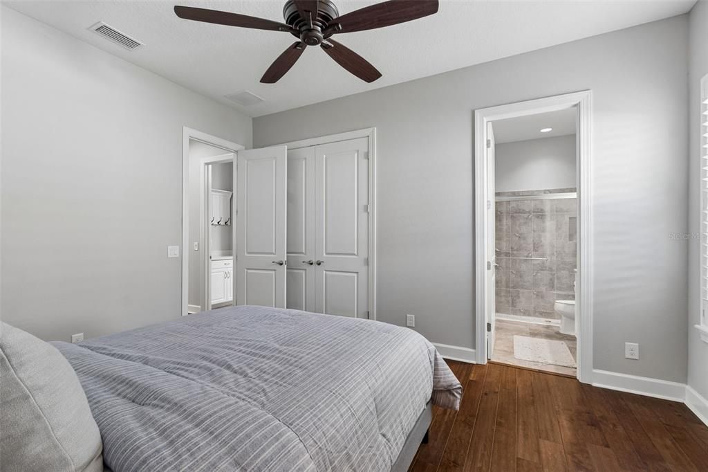 Activo con contrato: $1,399,000 (3 camas, 3 baños, 3095 Pies cuadrados)