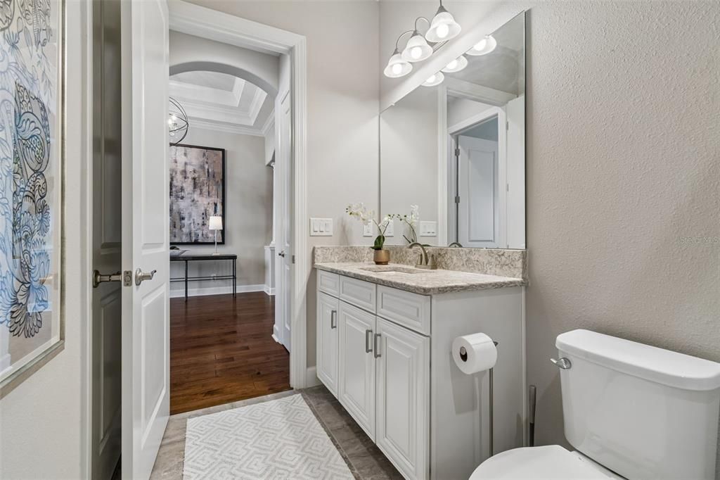 Activo con contrato: $1,399,000 (3 camas, 3 baños, 3095 Pies cuadrados)