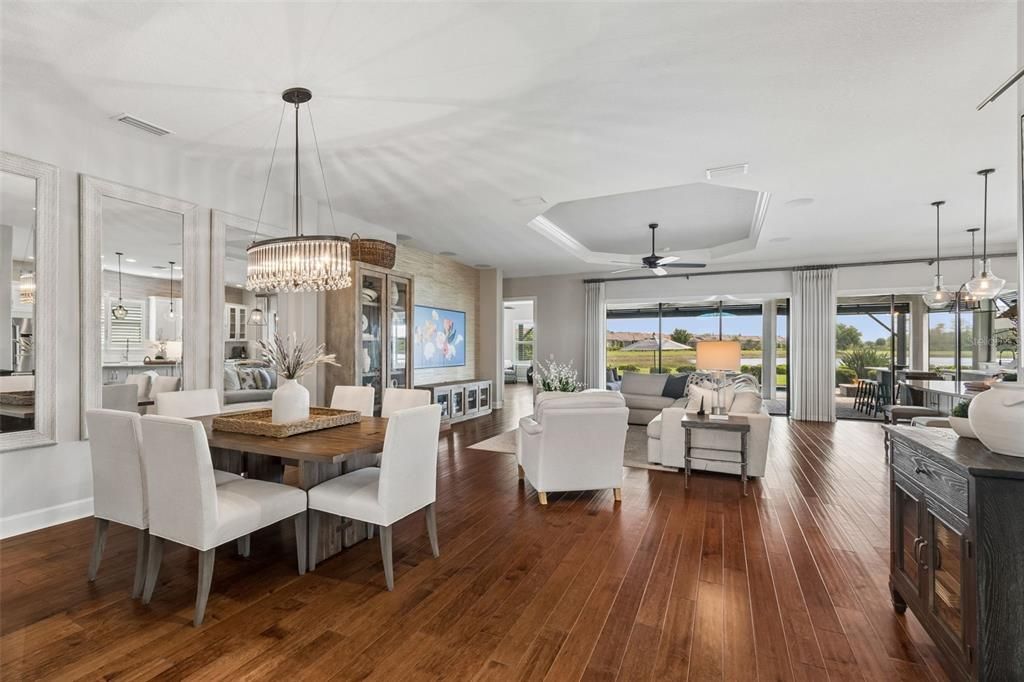 Activo con contrato: $1,399,000 (3 camas, 3 baños, 3095 Pies cuadrados)