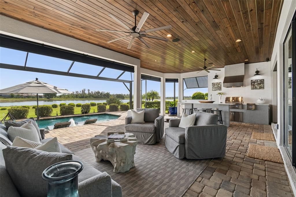 Activo con contrato: $1,399,000 (3 camas, 3 baños, 3095 Pies cuadrados)