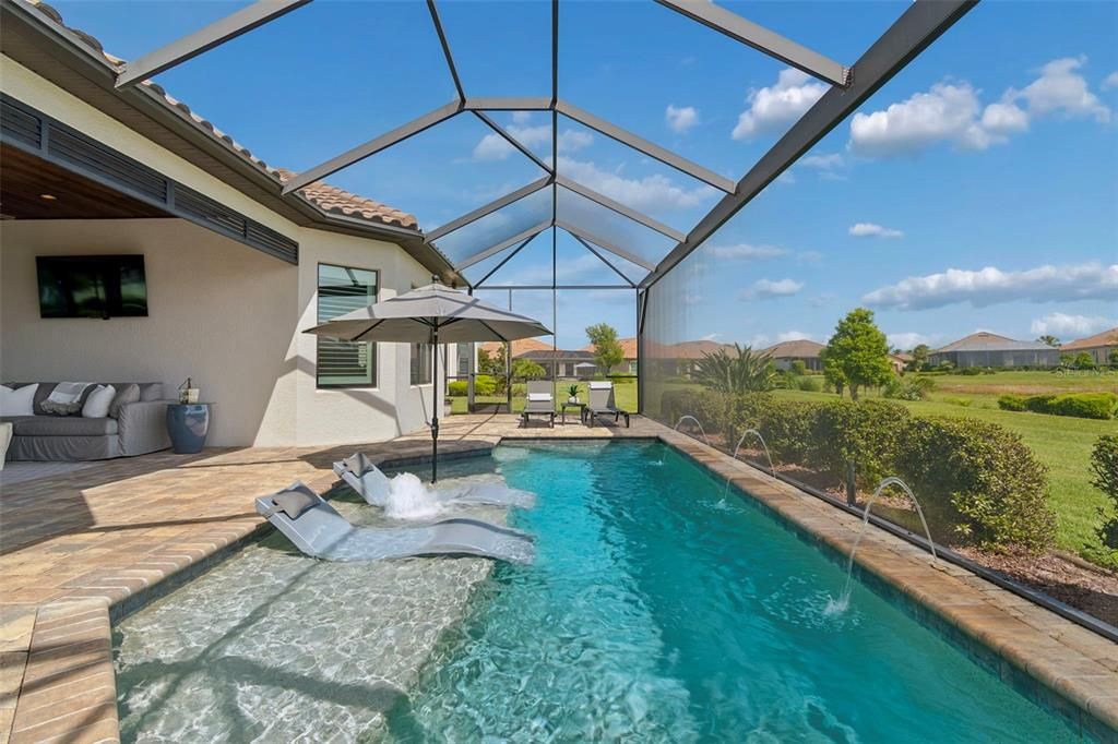 Activo con contrato: $1,399,000 (3 camas, 3 baños, 3095 Pies cuadrados)