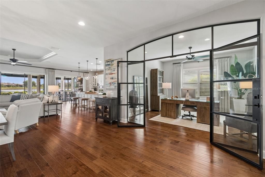 Activo con contrato: $1,399,000 (3 camas, 3 baños, 3095 Pies cuadrados)