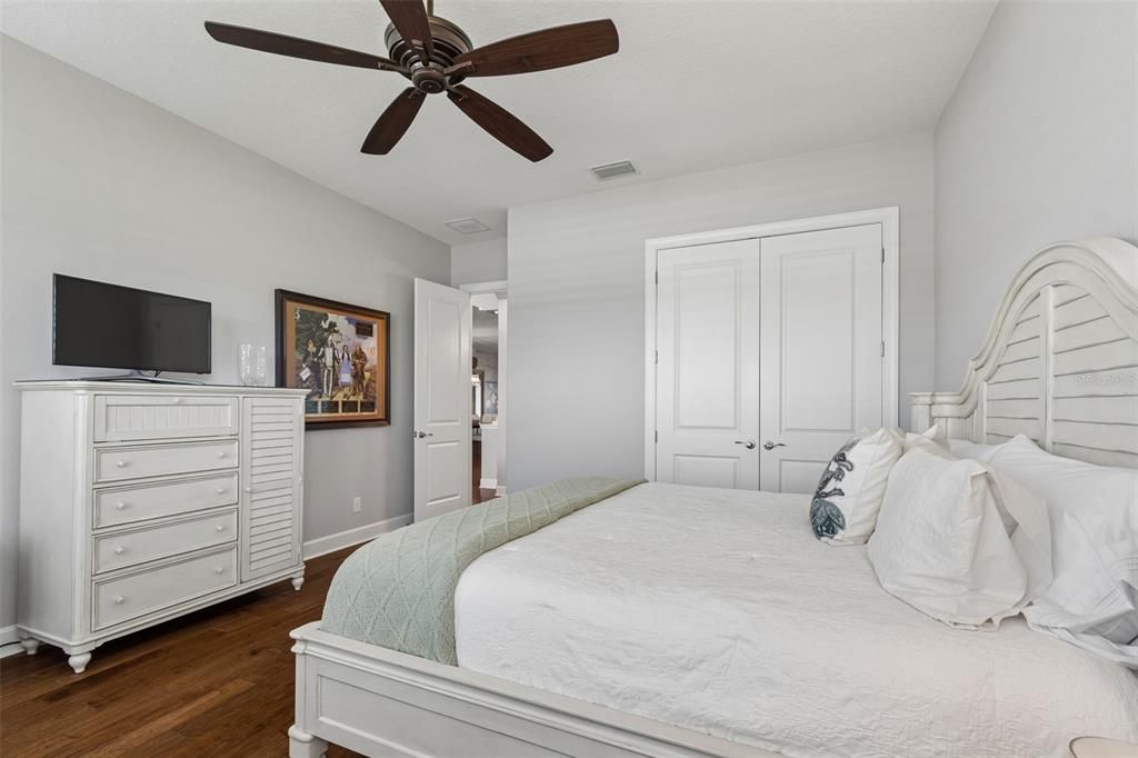 Activo con contrato: $1,399,000 (3 camas, 3 baños, 3095 Pies cuadrados)