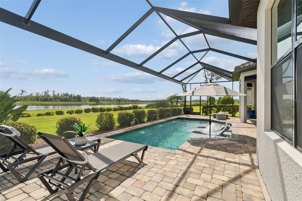 Activo con contrato: $1,399,000 (3 camas, 3 baños, 3095 Pies cuadrados)