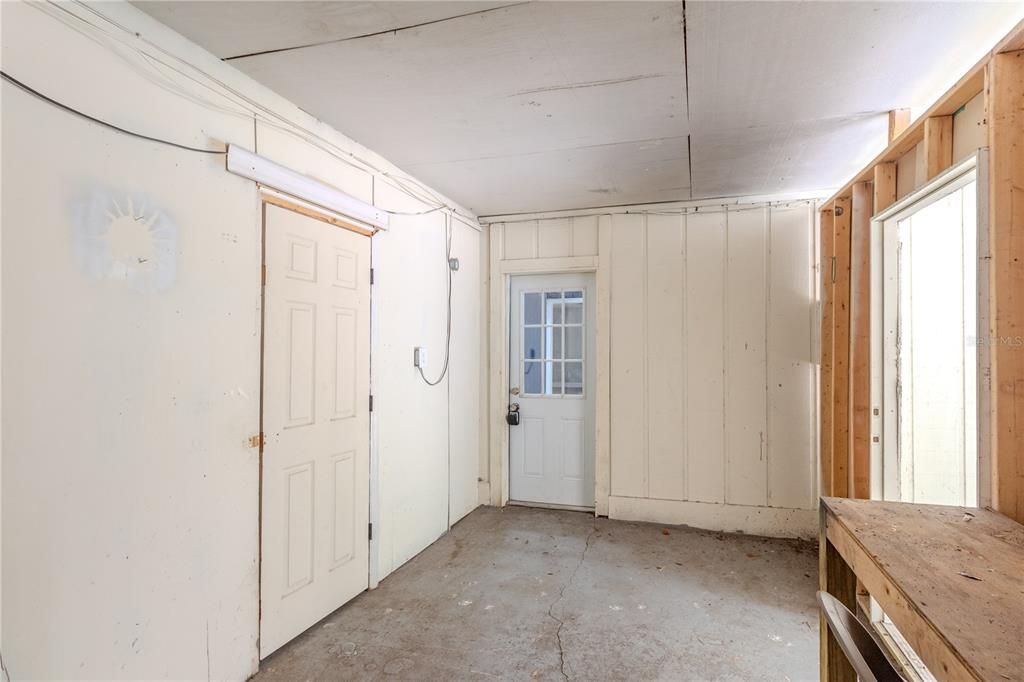 En Venta: $159,900 (3 camas, 2 baños, 1925 Pies cuadrados)