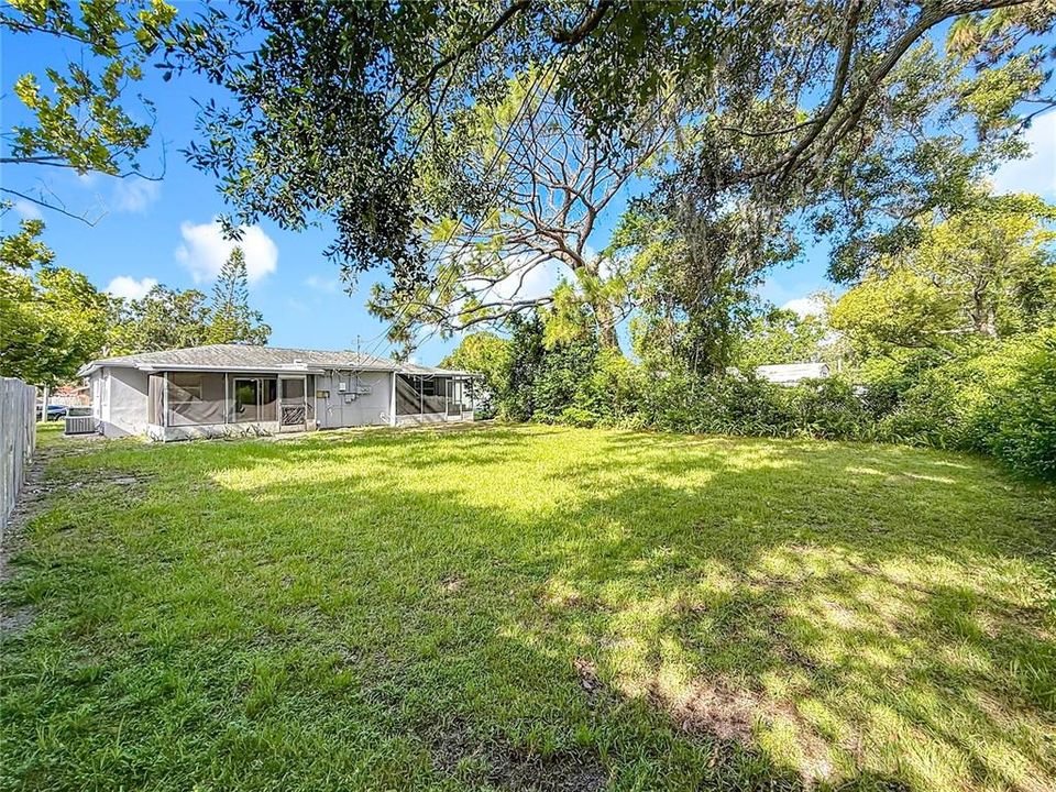 For Sale: $395,000 (4 beds, 0 baths, 1416 Square Feet)