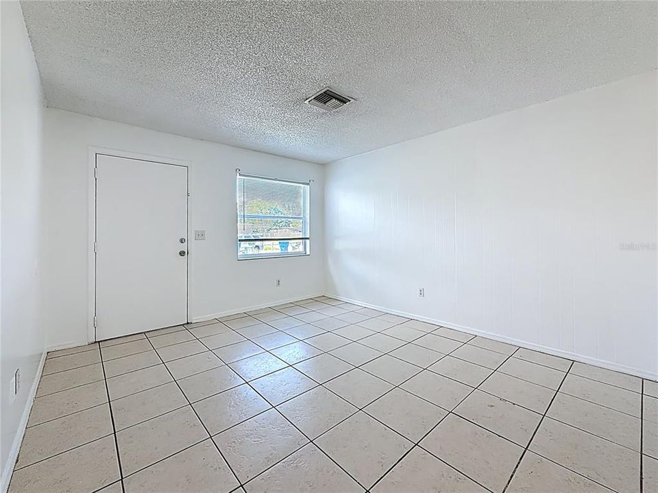 For Sale: $395,000 (4 beds, 0 baths, 1416 Square Feet)