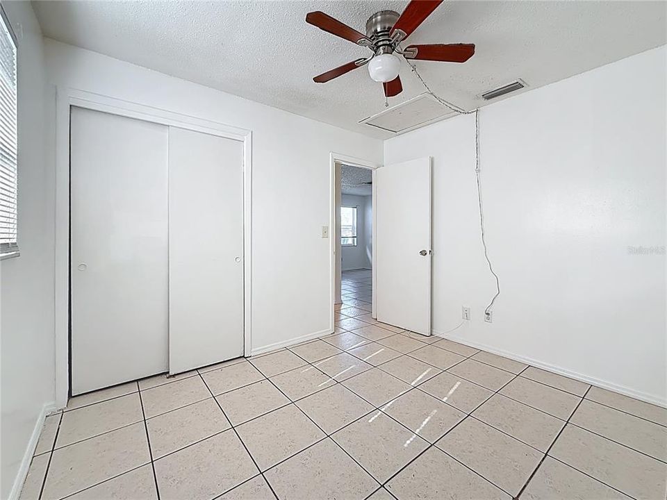 For Sale: $395,000 (4 beds, 0 baths, 1416 Square Feet)