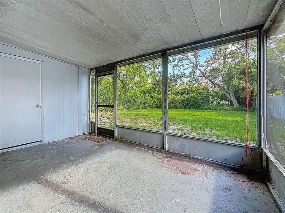 For Sale: $395,000 (4 beds, 0 baths, 1416 Square Feet)