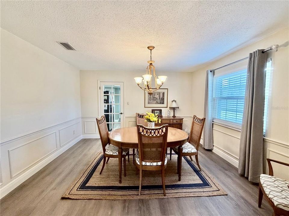 Active With Contract: $799,000 (4 beds, 2 baths, 2681 Square Feet)
