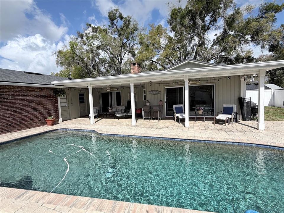 Active With Contract: $799,000 (4 beds, 2 baths, 2681 Square Feet)