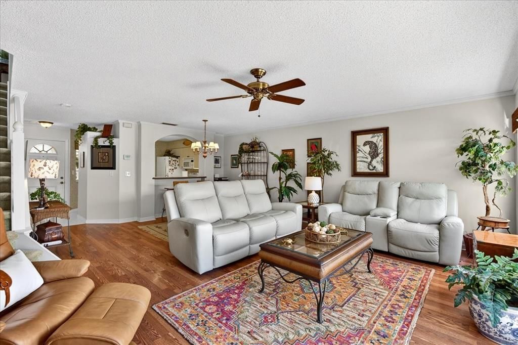 En Venta: $264,900 (2 camas, 2 baños, 1495 Pies cuadrados)