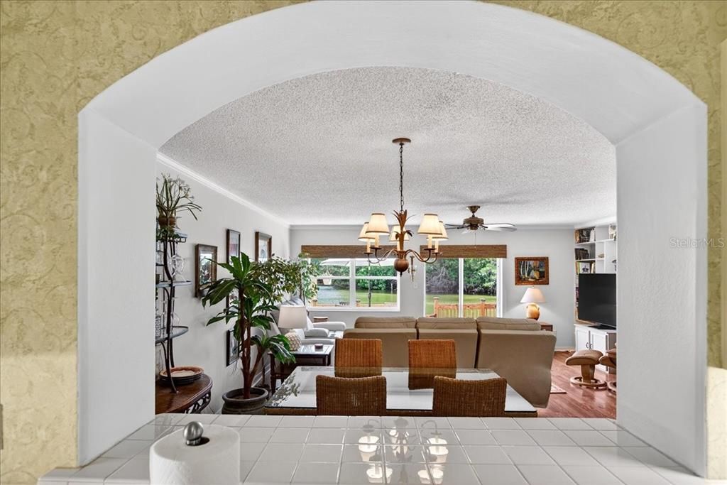 En Venta: $264,900 (2 camas, 2 baños, 1495 Pies cuadrados)