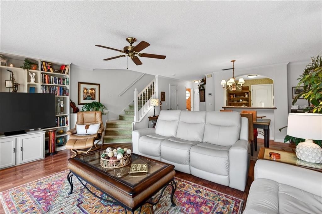 En Venta: $264,900 (2 camas, 2 baños, 1495 Pies cuadrados)