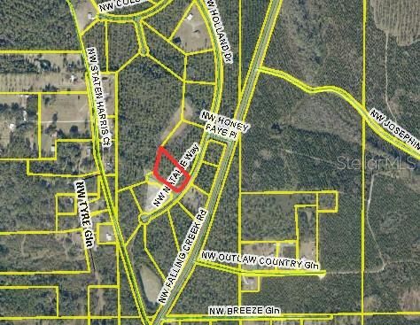 На продажу: $60,000 (2.16 acres)