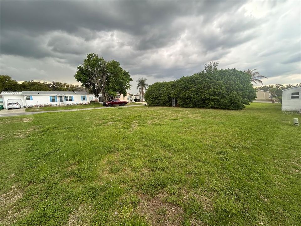 待售: $36,900 (0.12 acres)